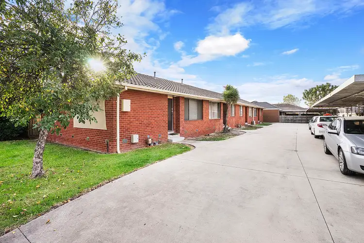 1-4 13 Oakes Avenue, Clayton South VIC 3169