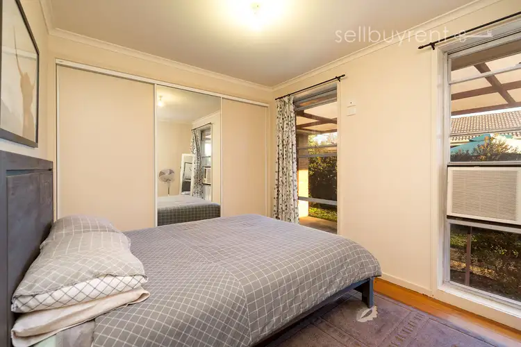 Sixth view of Homely house listing, 8 WARSAW CRESCENT, Wodonga VIC 3690