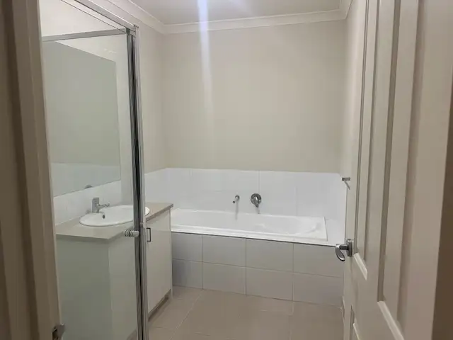 Fifth view of Homely unit listing, 4 Umberto Walk, Epping VIC 3076