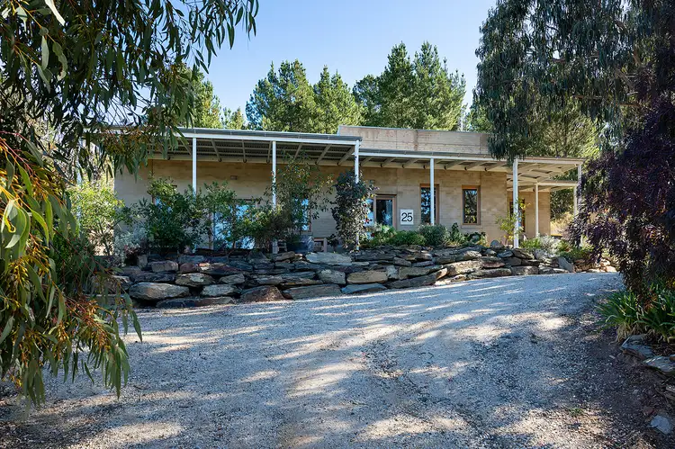 25 North Street, Chewton VIC 3451
