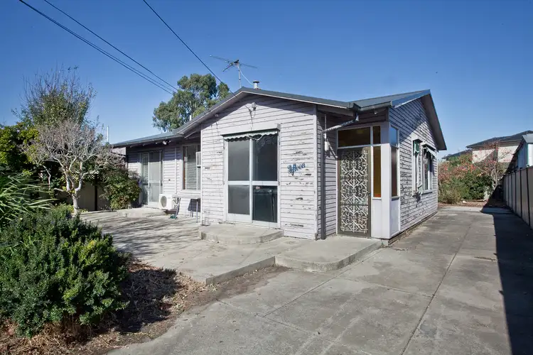 15 Shepherd Street, Braybrook VIC 3019