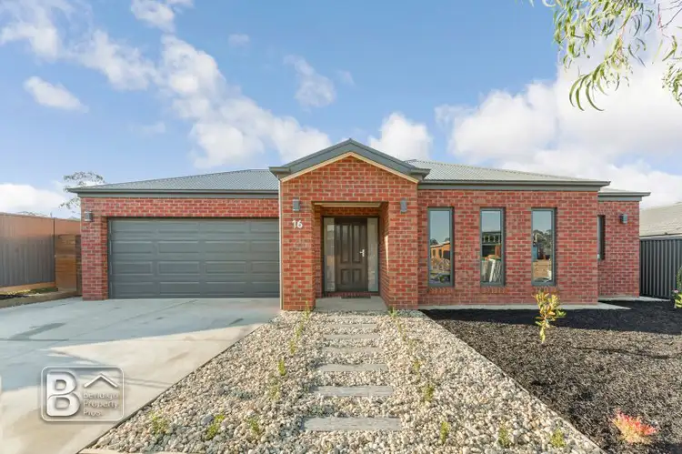 16 Carloway Street, Mckenzie Hill VIC 3451
