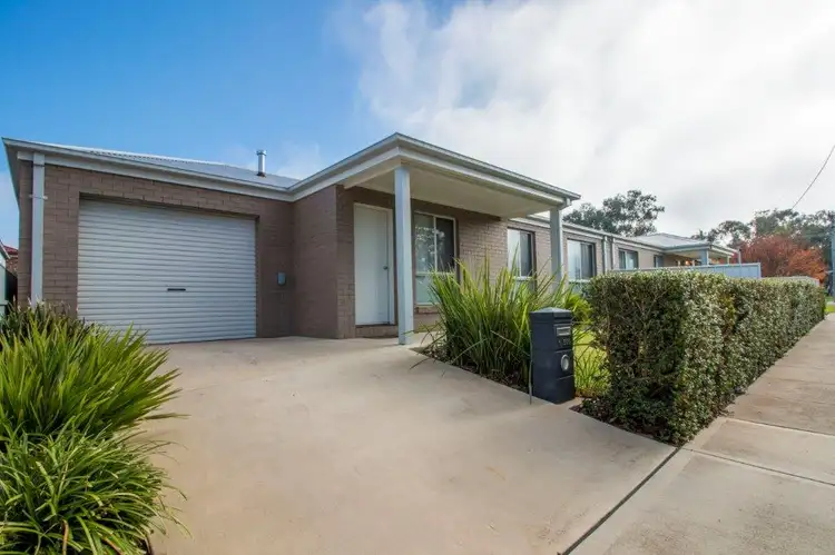 Main view of Homely townhouse listing, 1/595 Kemp Street, Lavington NSW 2641
