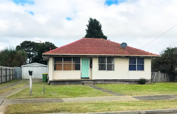 8 Sheville Court, Portland VIC 3305