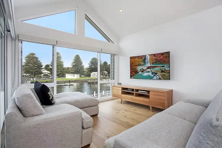 Third view of Homely apartment listing, 6/35 Gipps St, Port Fairy VIC 3284
