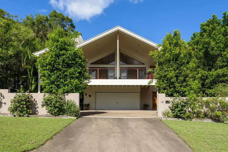 16 COOLOOLA DRIVE, Rainbow Beach QLD 4581