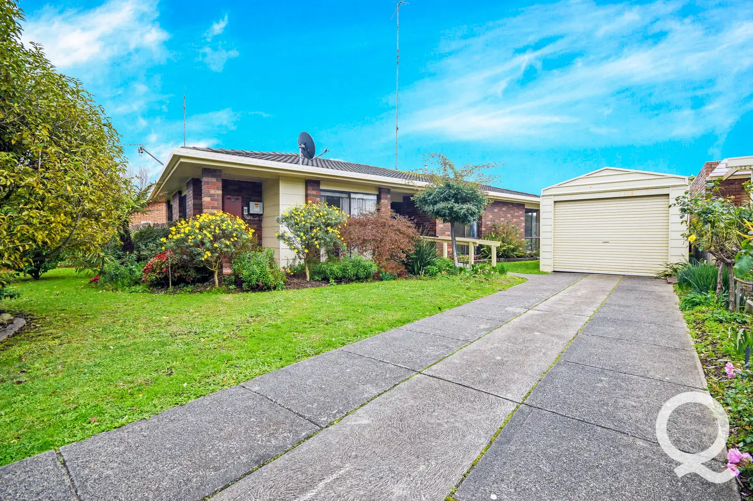Main view of Homely house listing, 8 CASTLEFIELD COURT, Warragul VIC 3820