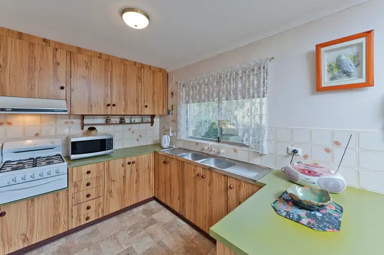 Fifth view of Homely house listing, 4 CARSTEN COURT, Modbury SA 5092