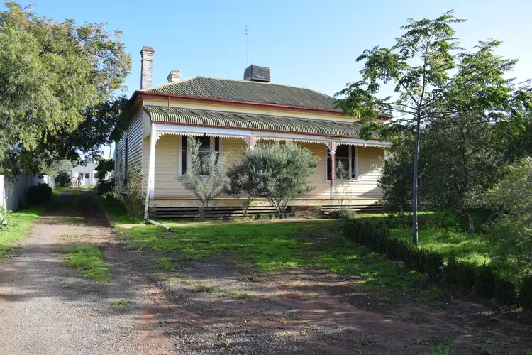 48 Mildura Way, Charlton VIC 3525