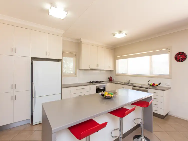Third view of Homely house listing, 2 Commonwealth Court, Mildura VIC 3500