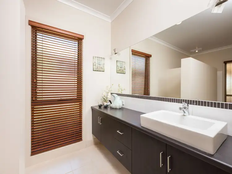 Fourth view of Homely house listing, 2 Commonwealth Court, Mildura VIC 3500