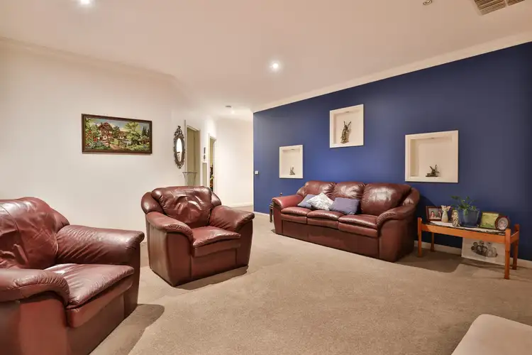 Sixth view of Homely house listing, 3 Akron Court, Mildura VIC 3500