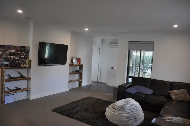 Second view of Homely flat listing, 25 Chenery Street, Mansfield VIC 3722