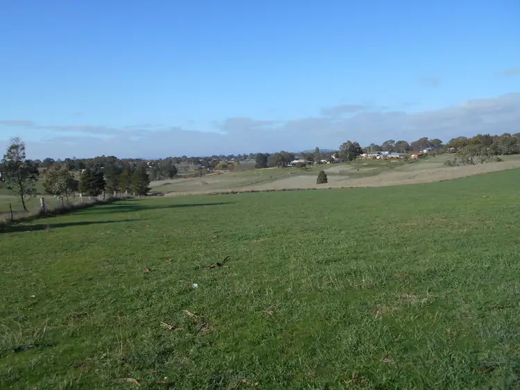 Lot 2/36 Bute Close, Clunes VIC 3370
