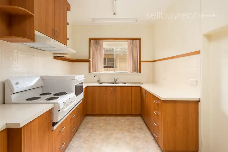 Third view of Homely house listing, 9 CUMMINGS STREET, Wodonga VIC 3690