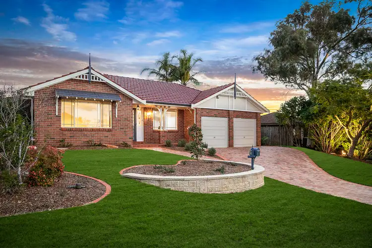 18 Carmarthen Street, Menai NSW 2234