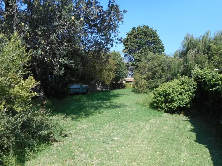 13 Kolinda Crescent