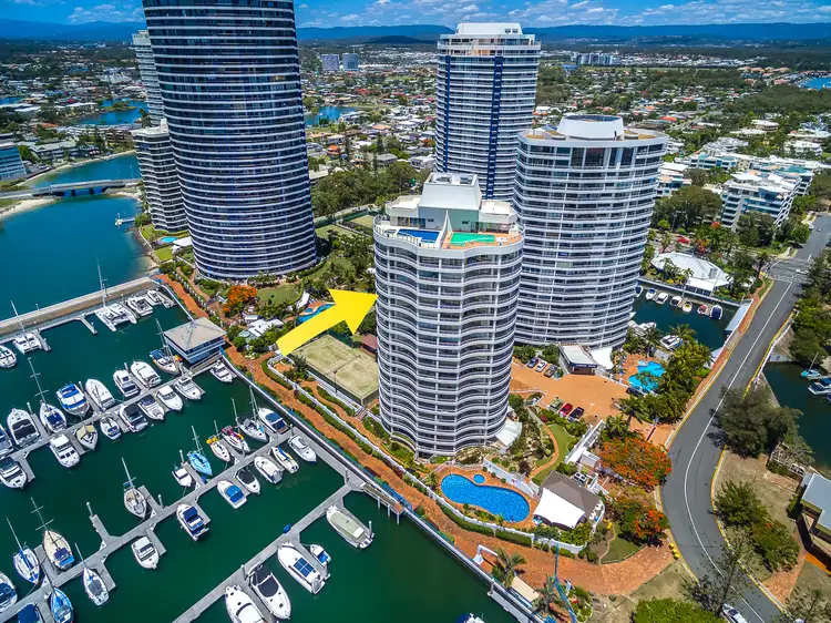 24/19 Oatland Esplanade, Runaway Bay QLD 4216