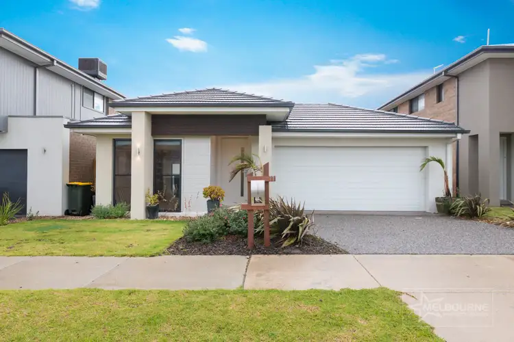 11 Lavinia Street, Greenvale VIC 3059