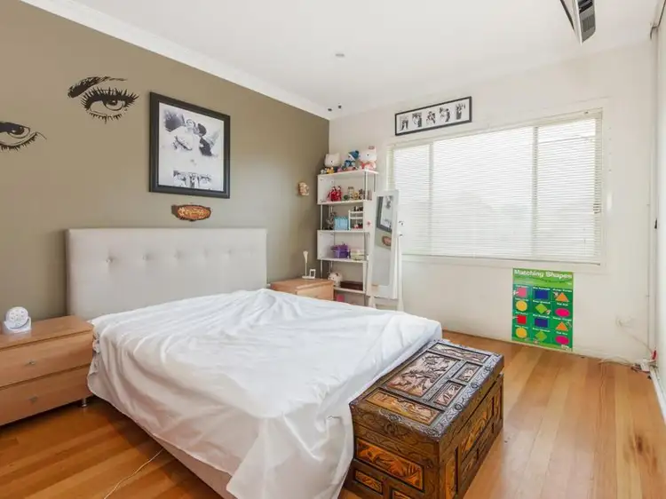 Fifth view of Homely house listing, 31 Erica Avenue, St Albans VIC 3021
