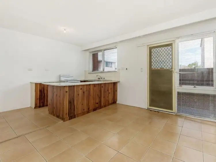 Second view of Homely unit listing, 4/17 St Albans Road, St Albans VIC 3021