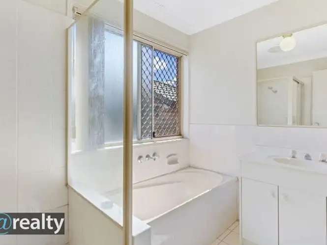 Fifth view of Homely house listing, 10 Mahogany Place, Forest Lake QLD 4078