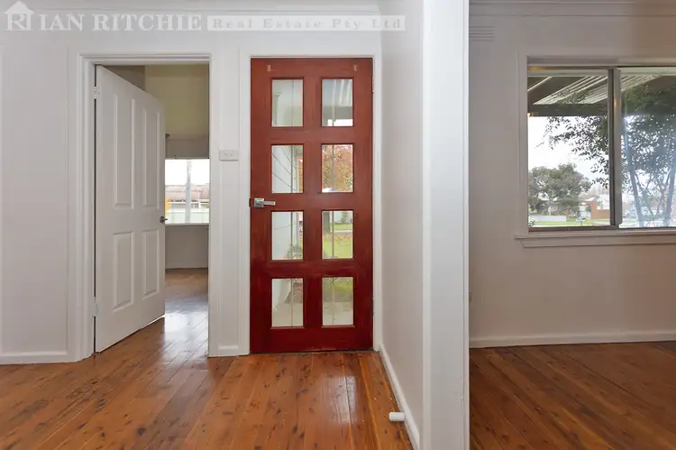 Fifth view of Homely house listing, 391 Hedley Crescent, Lavington NSW 2641