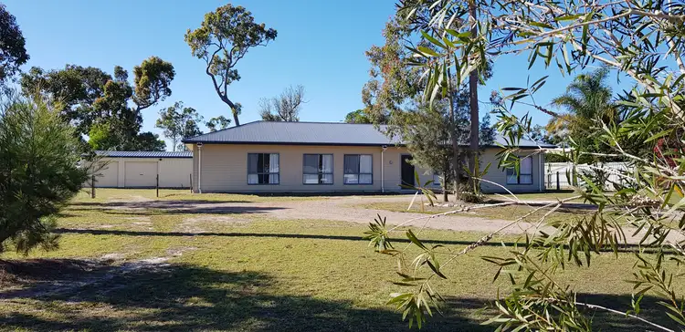 136 Woocoo Drive, Oakhurst QLD 4650