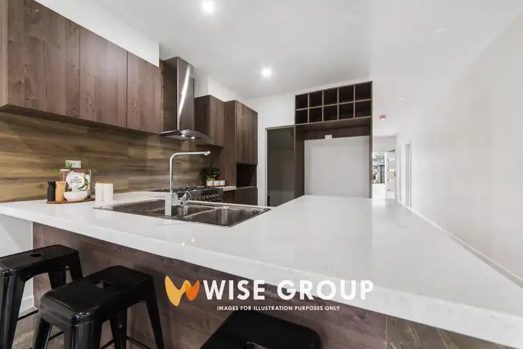 Third view of Homely townhouse listing, 5/6-8 Sylvanwood Crescent, Narre Warren VIC 3805