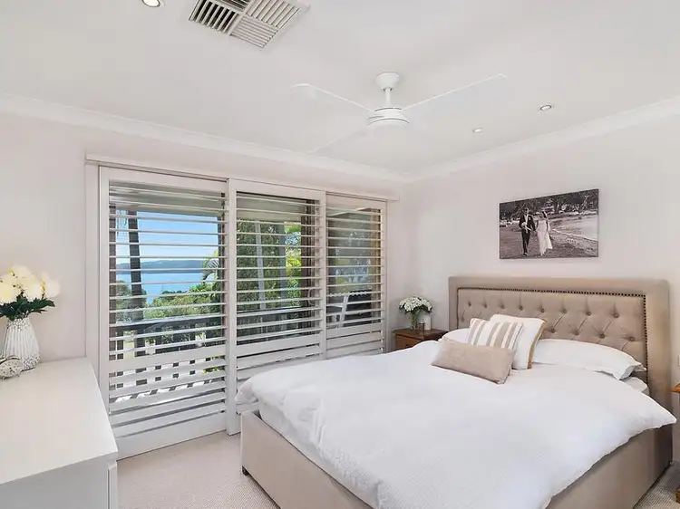 6 Amelia St, Carey Bay NSW 2283