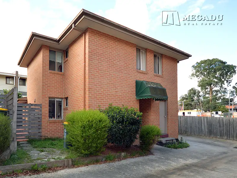 Main view of Homely unit listing, 3/11 Station Street, Blackburn VIC 3130