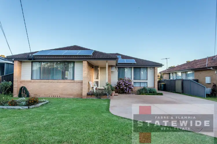29 Pangari Crescent, Dharruk NSW 2770