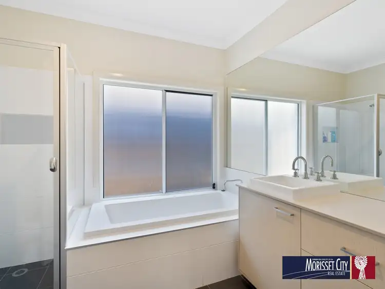 Sixth view of Homely house listing, 8 Edgewater Drive, Morisset Park NSW 2264