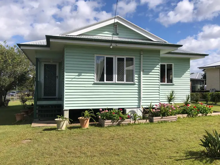 35 Christensen Cresent, Maryborough QLD 4650