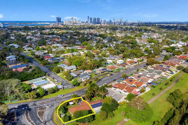 Third view of Homely semi-detached listing, 2/158 Kumbari Avenue, Labrador QLD 4215