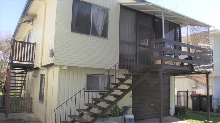 77 Longland St, Redcliffe QLD 4020