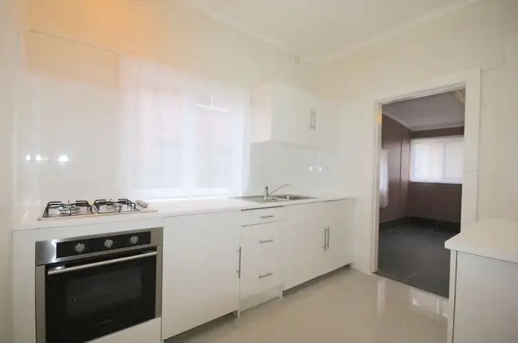 30 Old Pittwater Road, Brookvale NSW 2100