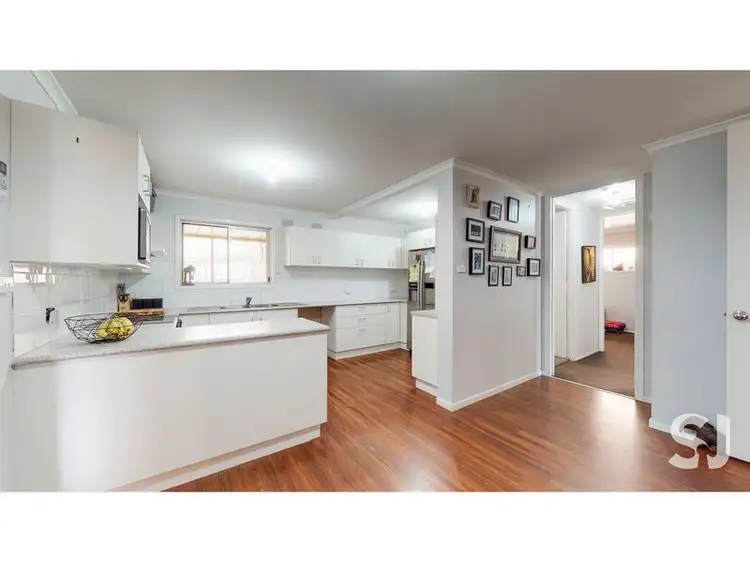 Fifth view of Homely house listing, 6 Salter Drive, Dubbo NSW 2830