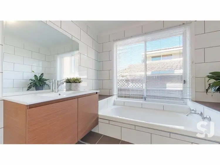 Fifth view of Homely house listing, 14 Allandale Drive, Dubbo NSW 2830