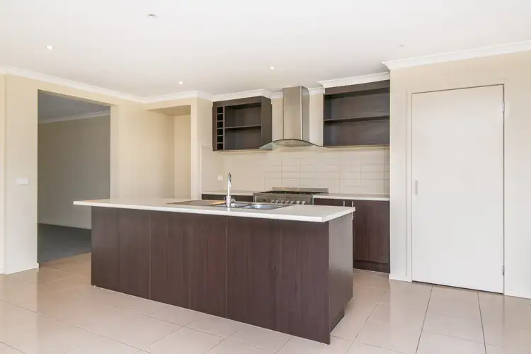 Fourth view of Homely house listing, 18 CIMMARON WAY, Kialla VIC 3631