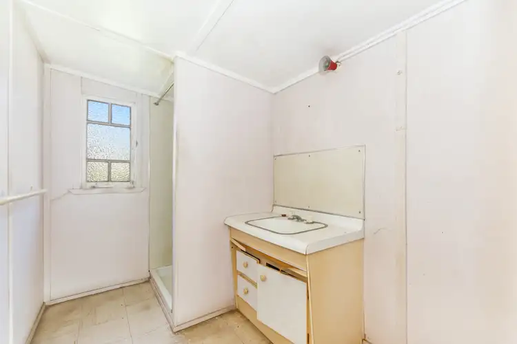 Fifth view of Homely house listing, 30 PALMERSTON STREET, Pimlico QLD 4812