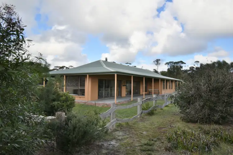 125 Charles Hall Road, Yanakie VIC 3960