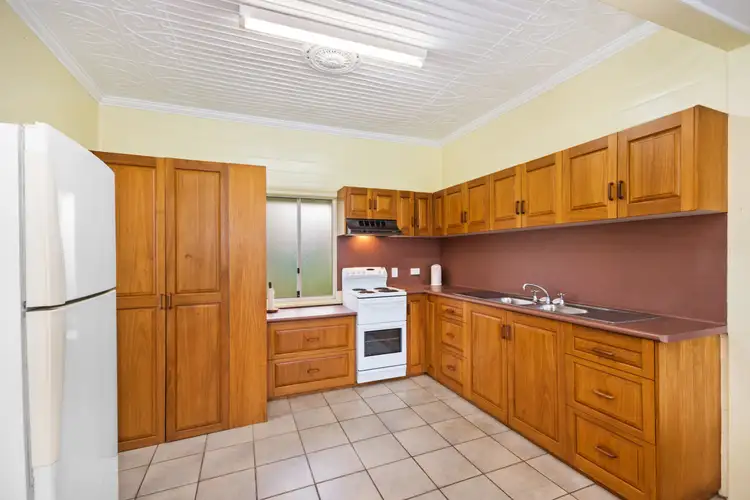 Third view of Homely house listing, 76 KINGS ROAD, Hyde Park QLD 4812