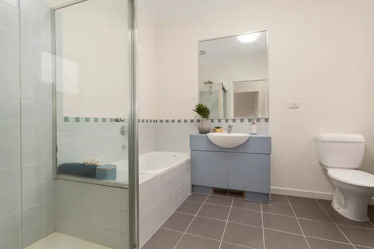 Fifth view of Homely villa listing, 2/38 Grandview Road, Preston VIC 3072