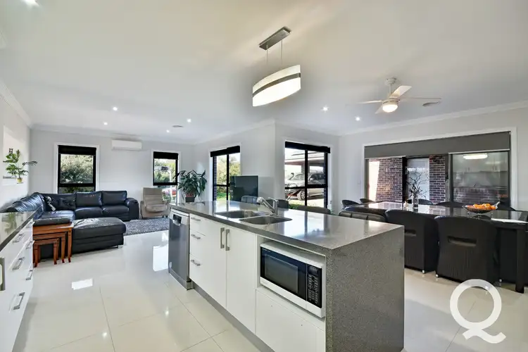 Sixth view of Homely house listing, 8 Numbat Place, Warragul VIC 3820