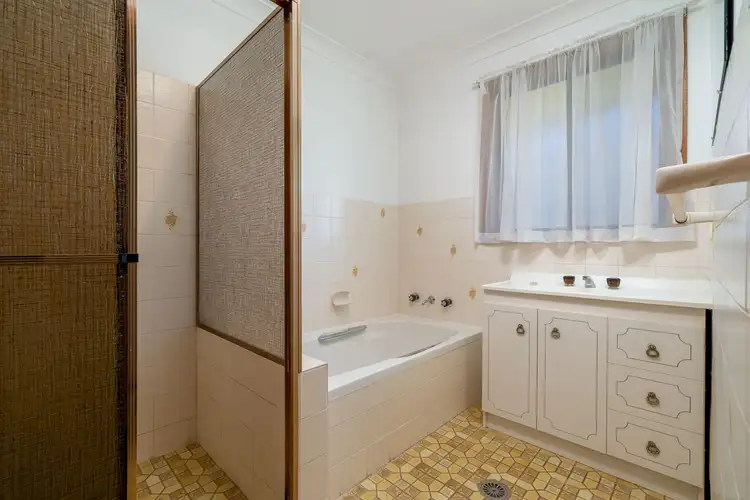 Fifth view of Homely unit listing, 1/198 Byng Street, Orange NSW 2800