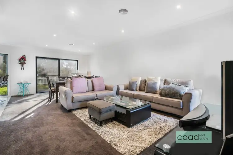Second view of Homely house listing, 3 Edinburgh Circuit, Bundoora VIC 3083