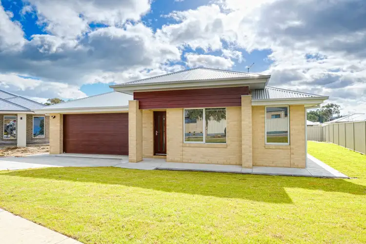 Main view of Homely house listing, 12 ASHBURTON CIRCUIT, Wodonga VIC 3690