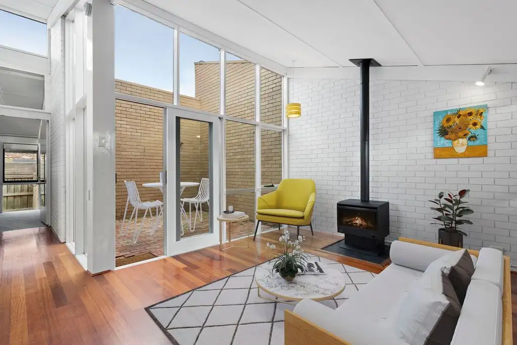 Main view of Homely unit listing, 5/43-45 Sydenham Avenue, Manifold Heights VIC 3218