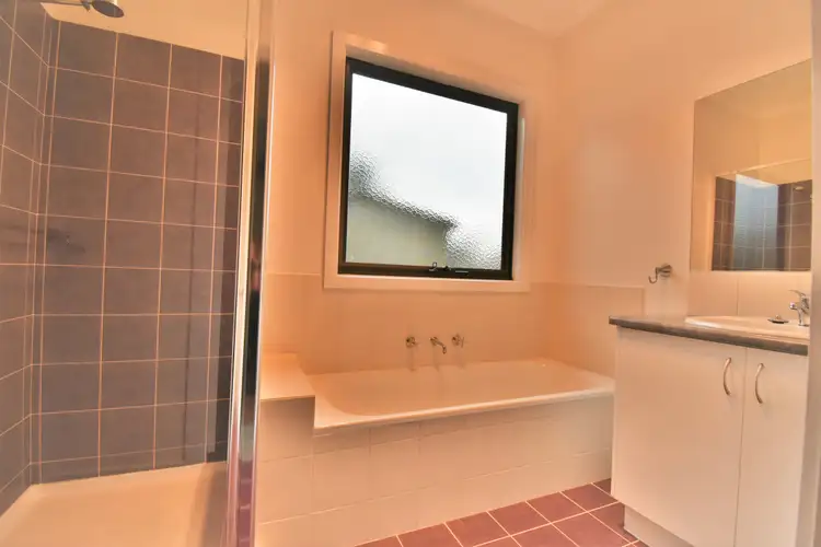 Fourth view of Homely house listing, 8 McPhee Street North, Buffalo VIC 3958
